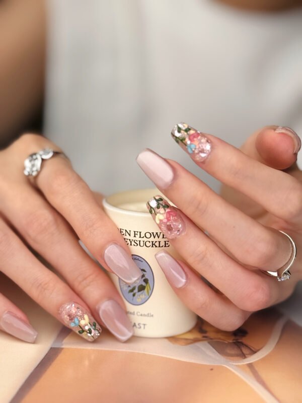 Midsummer Blossom Path - 图片 4